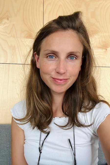 Foto von der Gewinnerin eines 1.000€ Einstiegsportfolios Leonie Wilken