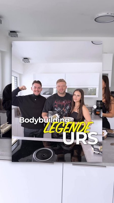 Taste Test mit @the. miraclebear Urs Kalecinski 👀 Gemeinsam haben wir sein neues Athletes Line Meal Pad Kra Pao getestet