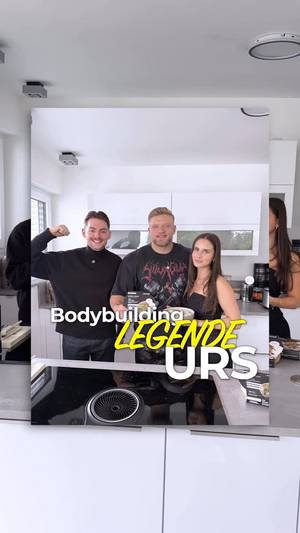 Taste Test mit @the. miraclebear Urs Kalecinski 👀 Gemeinsam haben wir sein neues Athletes Line Meal Pad Kra Pao getestet